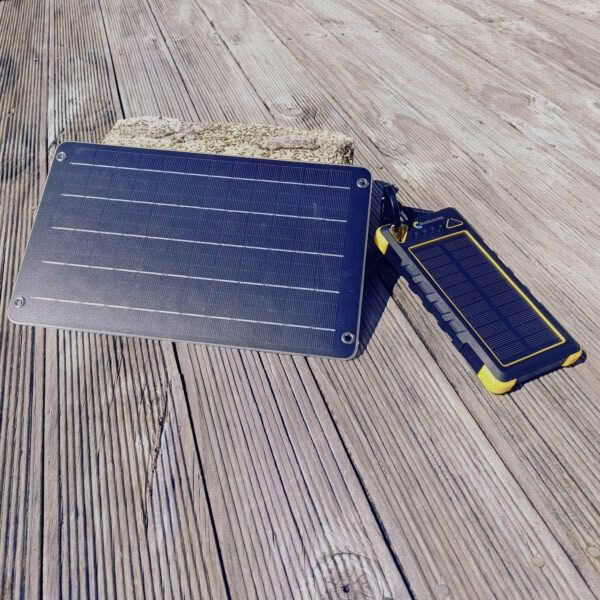 Solar-Boost 6-Watt Solar Charger Image 5